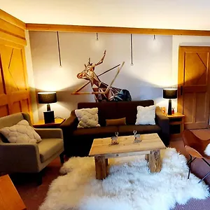 Apartment Arc 1950 Ski-in/ski-out: Heated Pool & Mountain Access, Les Arcs (Savoie)